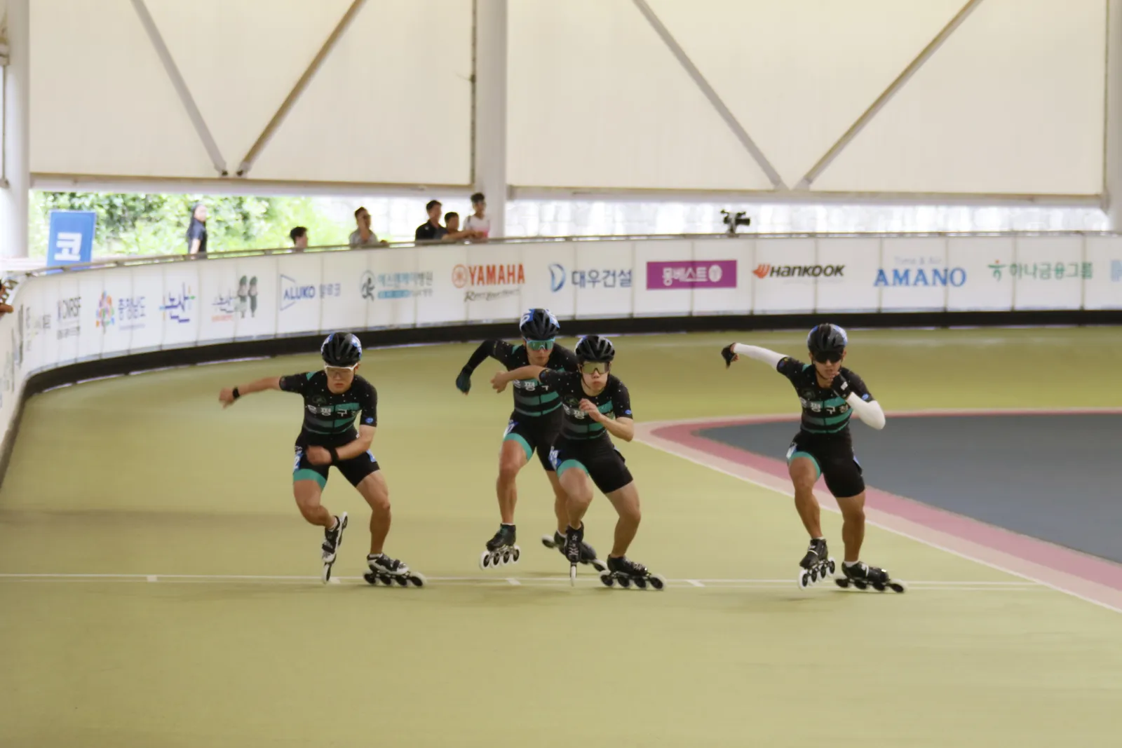 2000m